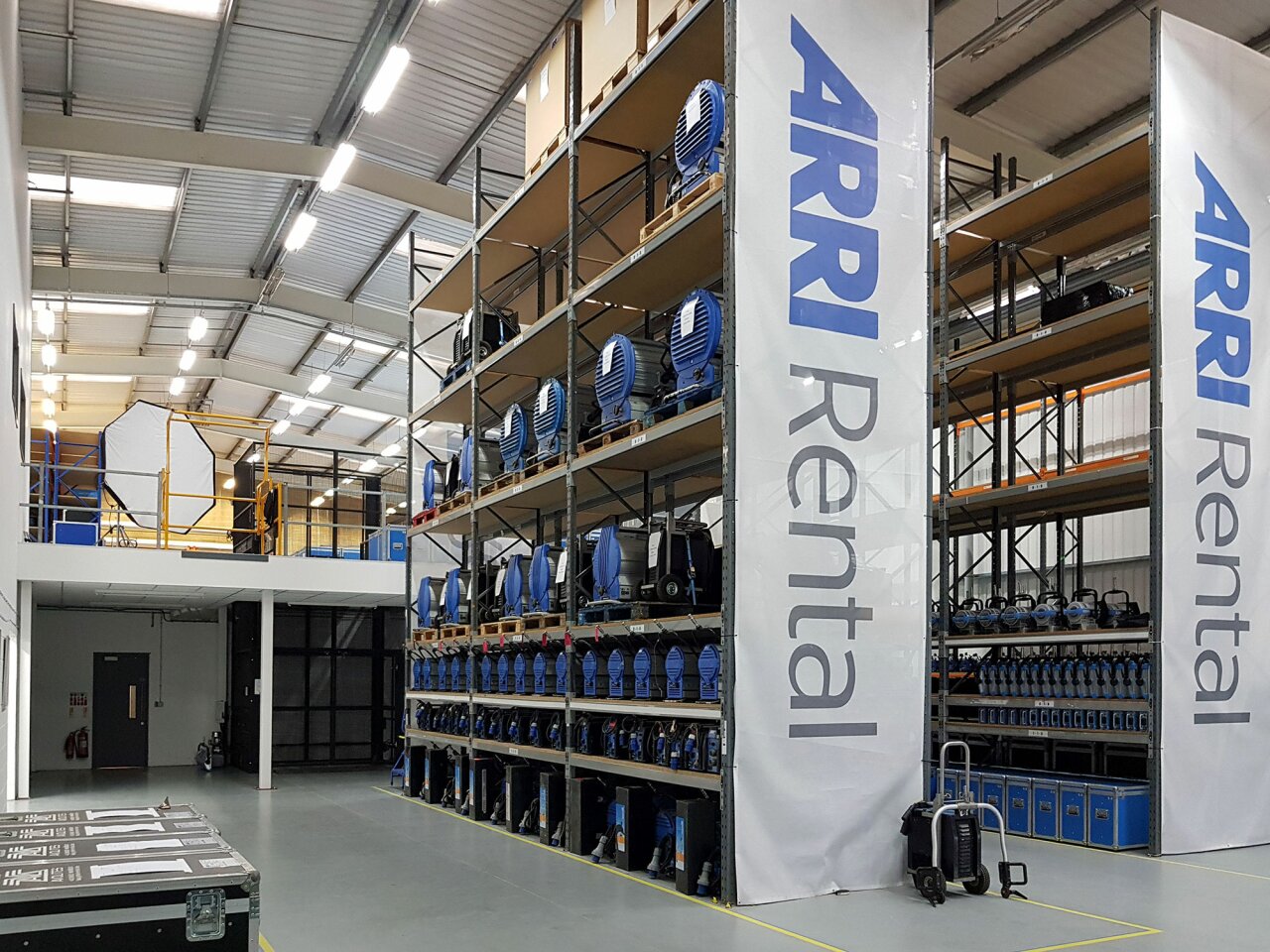 Pallet racking and storage - ARRI Lighting.