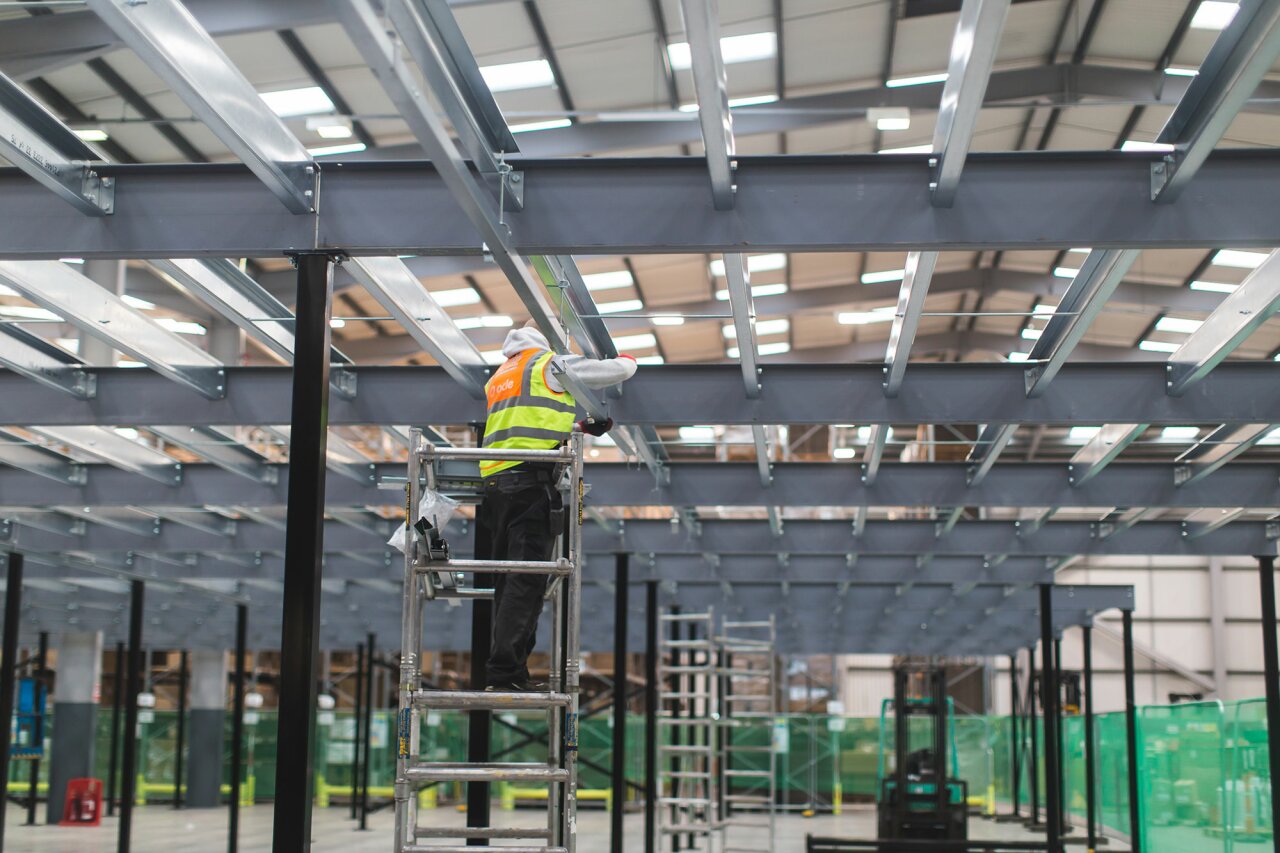 2 tier mezzanine floor - Bleckmann - Floor engineer 1.