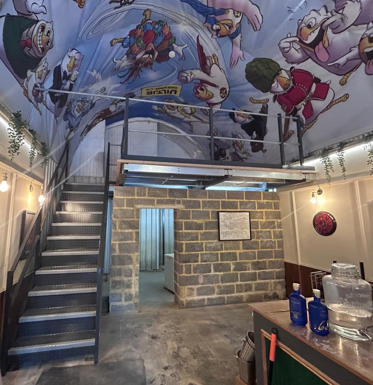 Railway Arch Mezzanine Floor - Dutch Drinks, London.