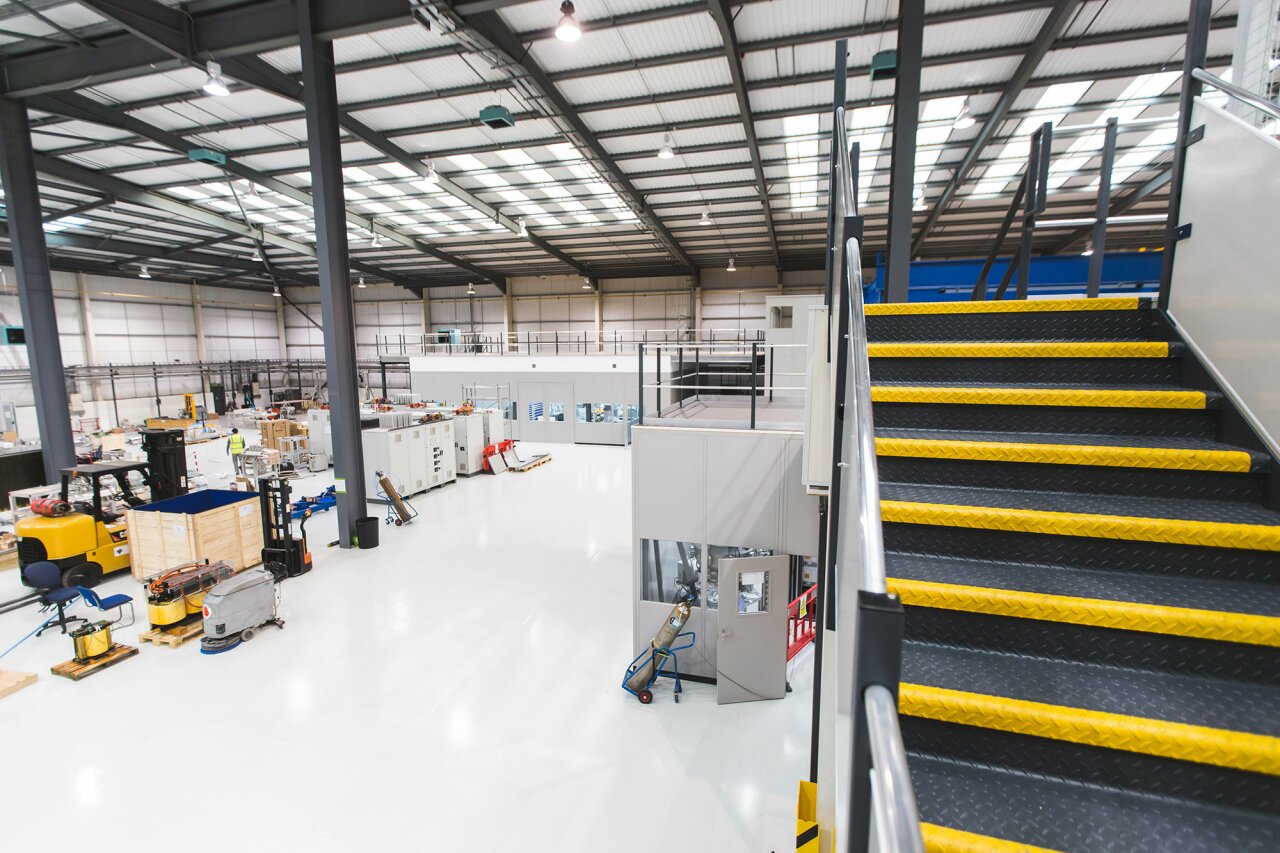 Tokamak - Warehouse mezzanine - warehouse staircase.